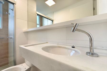 Apartamento para alugar com 48m², 2 quartos e 1 vaga Apartamento para alugar com 48m², 2 quartos e 1 vagaBanheiro Suíte