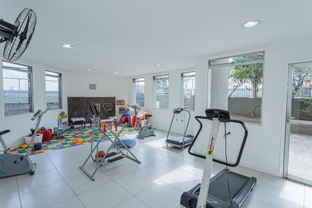 Apartamento para alugar com 56m², 2 quartos e 1 vaga Apartamento para alugar com 56m², 2 quartos e 1 vagaÁrea comum - Academia e brinquedoteca