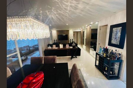 Apartamento à venda com 128m², 3 quartos e 3 vagas