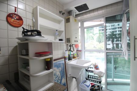 Apartamento para alugar com 73m², 2 quartos e 1 vagaÁrea de serviço