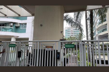 Fachada  de apartamento para alugar com 2 quartos, 73m² em Barra Olímpica, Rio de Janeiro
