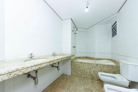 Apartamento à venda com 198m², 4 quartos e 4 vagas