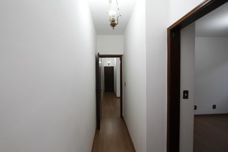 Apartamento para alugar com 77m², 2 quartos e 1 vagaCorredor