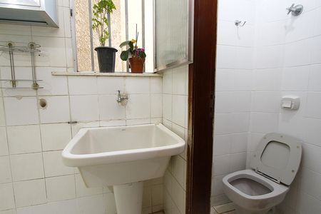 Área de Serviço de apartamento para alugar com 2 quartos, 77m² em Nova Suíça, Belo Horizonte