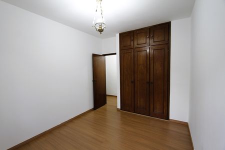 Apartamento para alugar com 77m², 2 quartos e 1 vagaQuarto 1