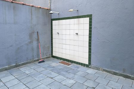 Ducha  de apartamento para alugar com 1 quarto, 40m² em Guilhermina, Praia Grande