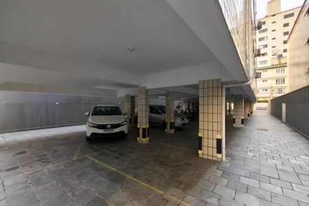 Garagem  de apartamento para alugar com 1 quarto, 40m² em Guilhermina, Praia Grande