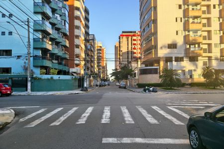Vista da Rua  de apartamento para alugar com 1 quarto, 40m² em Guilhermina, Praia Grande