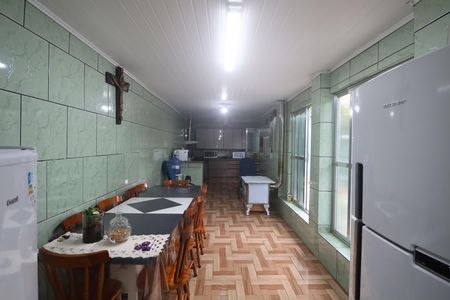 Cozinha de casa para alugar com 3 quartos, 227m² em São Luís, Canoas