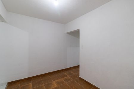 Quarto de casa para alugar com 1 quarto, 21m² em Jardim Danfer, São Paulo