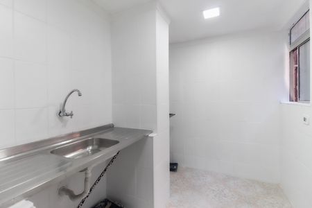 Apartamento para alugar com 42m², 2 quartos e sem vaga Apartamento para alugar com 42m², 2 quartos e sem vagaCozinha - Área de Serviço