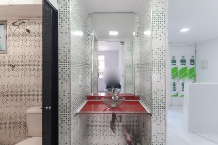 Apartamento para alugar com 42m², 2 quartos e sem vaga Apartamento para alugar com 42m², 2 quartos e sem vagaBanheiro