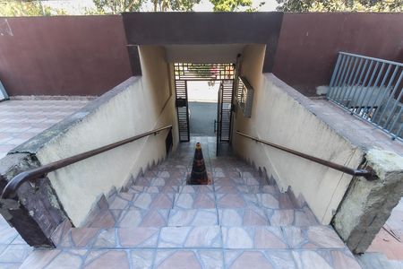 Apartamento para alugar com 42m², 2 quartos e sem vaga Apartamento para alugar com 42m², 2 quartos e sem vagaEntrada