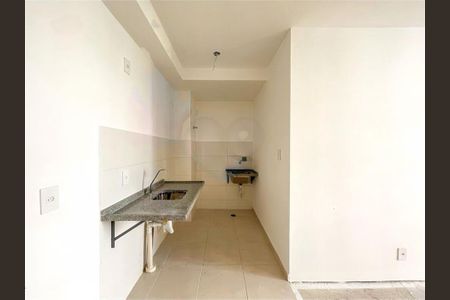 Apartamento à venda com 34m², 2 quartos e sem vaga