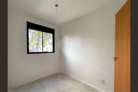 Apartamento à venda com 34m², 2 quartos e sem vaga