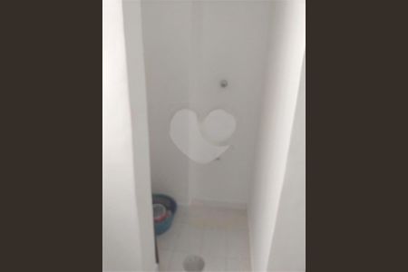 Apartamento à venda com 77m², 2 quartos e 1 vaga