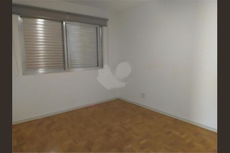 Apartamento à venda com 77m², 2 quartos e 1 vaga