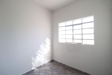Quarto 1 de casa para alugar com 3 quartos, 96m² em Osvaldo Rezende, Uberlândia