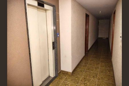 Apartamento à venda com 53m², 1 quarto e 1 vaga
