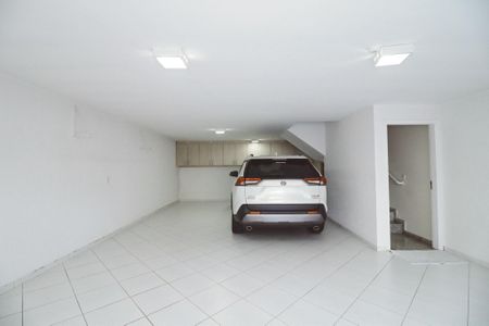 Garagem de casa à venda com 4 quartos, 291m² em Jardim São Paulo, São Paulo