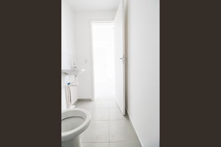 Apartamento à venda com 54m², 2 quartos e 1 vaga Apartamento à venda com 54m², 2 quartos e 1 vagaBanheiro