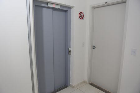 Apartamento para alugar com 50m², 2 quartos e 1 vagaÁrea comum