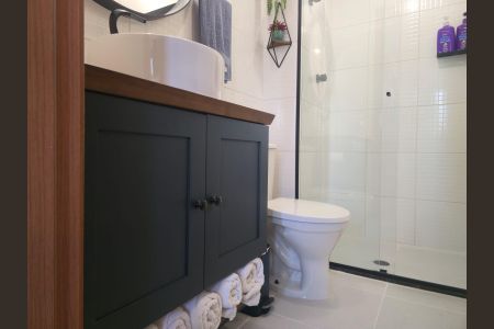 Banheiro  de apartamento para alugar com 1 quarto, 34m² em Vila Galvão, Guarulhos