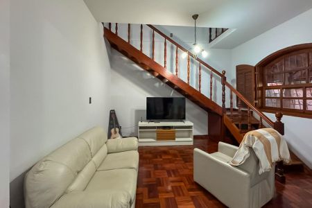 Casa para alugar com 360m², 3 quartos e 3 vagas
