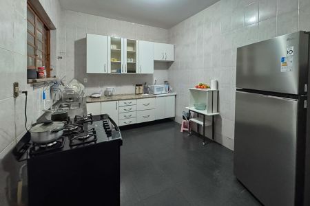 Casa para alugar com 360m², 3 quartos e 3 vagas