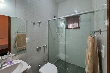 Casa para alugar com 360m², 3 quartos e 3 vagas