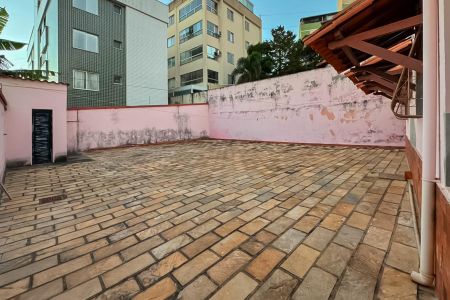 Casa para alugar com 3 quartos, 360m² em Fernão Dias, Belo Horizonte
