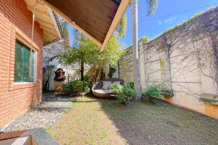 Jardim de casa à venda com 3 quartos, 490m² em Adalgisa, São Paulo
