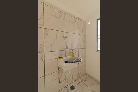 Casa para alugar com 51m², 2 quartos e 1 vaga Casa para alugar com 51m², 2 quartos e 1 vagaCozinha e Área de Serviço