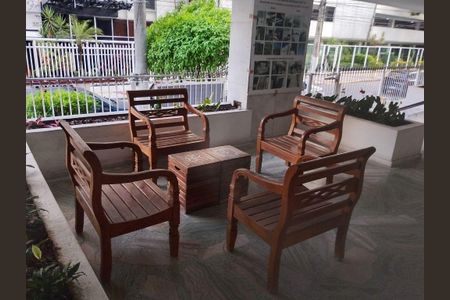 Apartamento à venda com 57m², 2 quartos e sem vaga