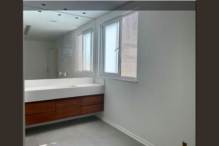 Casa à venda com 1 quarto, 84m² em Santa Rosa, Niterói