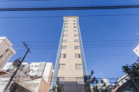 Fachada de apartamento à venda com 3 quartos, 90m² em Santa Efigênia, Belo Horizonte