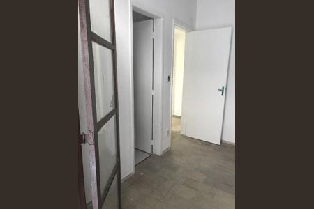 Casa à venda com 196m², 4 quartos e 1 vaga