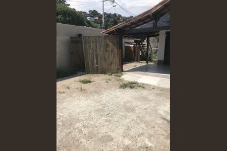 Casa à venda com 196m², 4 quartos e 1 vaga