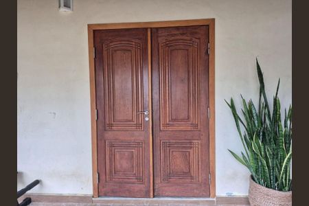 Casa à venda com 200m², 3 quartos e 2 vagas