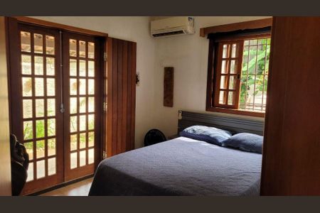 Casa à venda com 200m², 3 quartos e 2 vagas