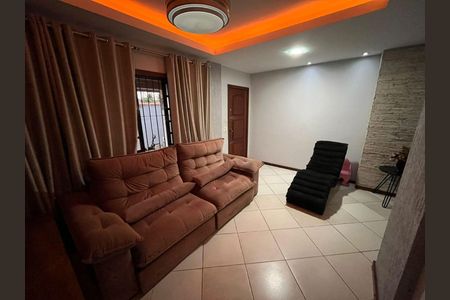 Casa à venda com 3 quartos, 131m² em Maravista, Niterói