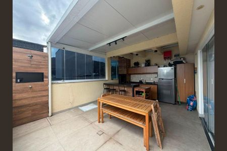 Apartamento à venda com 220m², 3 quartos e 3 vagas
