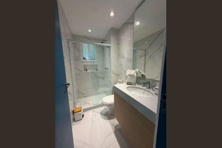 Apartamento à venda com 220m², 3 quartos e 3 vagas