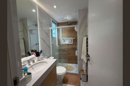 Apartamento à venda com 220m², 3 quartos e 3 vagas