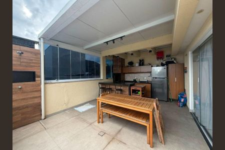 Apartamento à venda com 220m², 3 quartos e 3 vagas