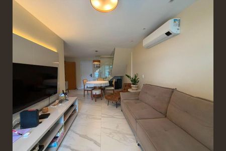 Apartamento à venda com 220m², 3 quartos e 3 vagas