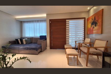 Sala de casa à venda com 3 quartos, 280m² em Rudge Ramos, São Bernardo do Campo
