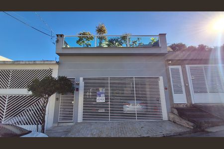 Fachada  de casa à venda com 3 quartos, 280m² em Rudge Ramos, São Bernardo do Campo