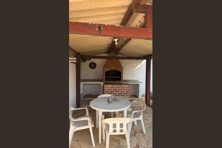 Casa à venda com 3 quartos, 189m² em Piratininga, Niterói