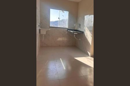 Cozinha de apartamento para alugar com 2 quartos, 50m² em Quintino Bocaiúva, Rio de Janeiro